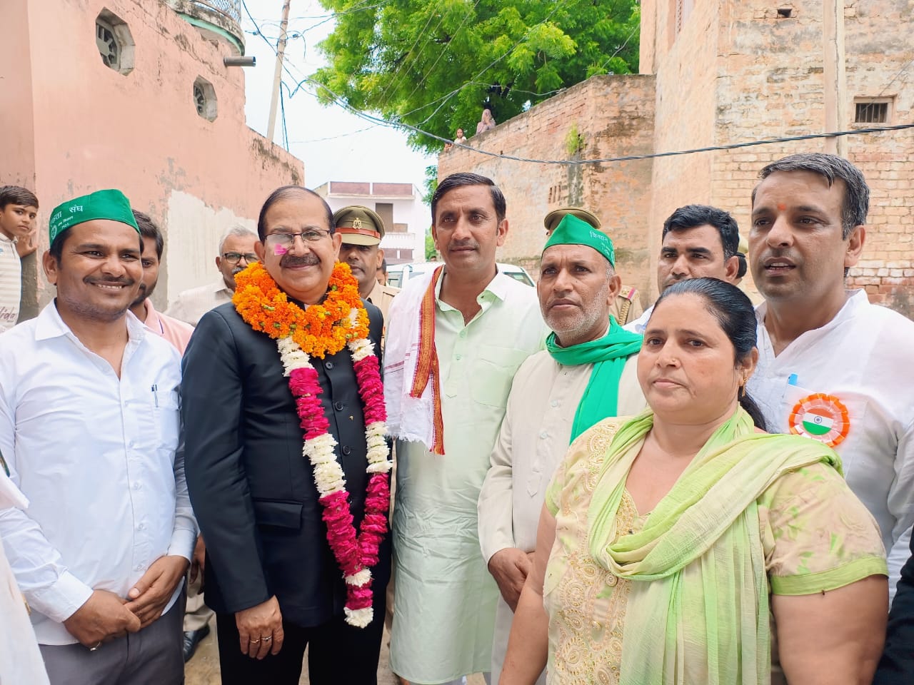 स्वतंत्रता दिवस पर क्षेत्र को मिली पहली लाइब्रेरी की सौगात