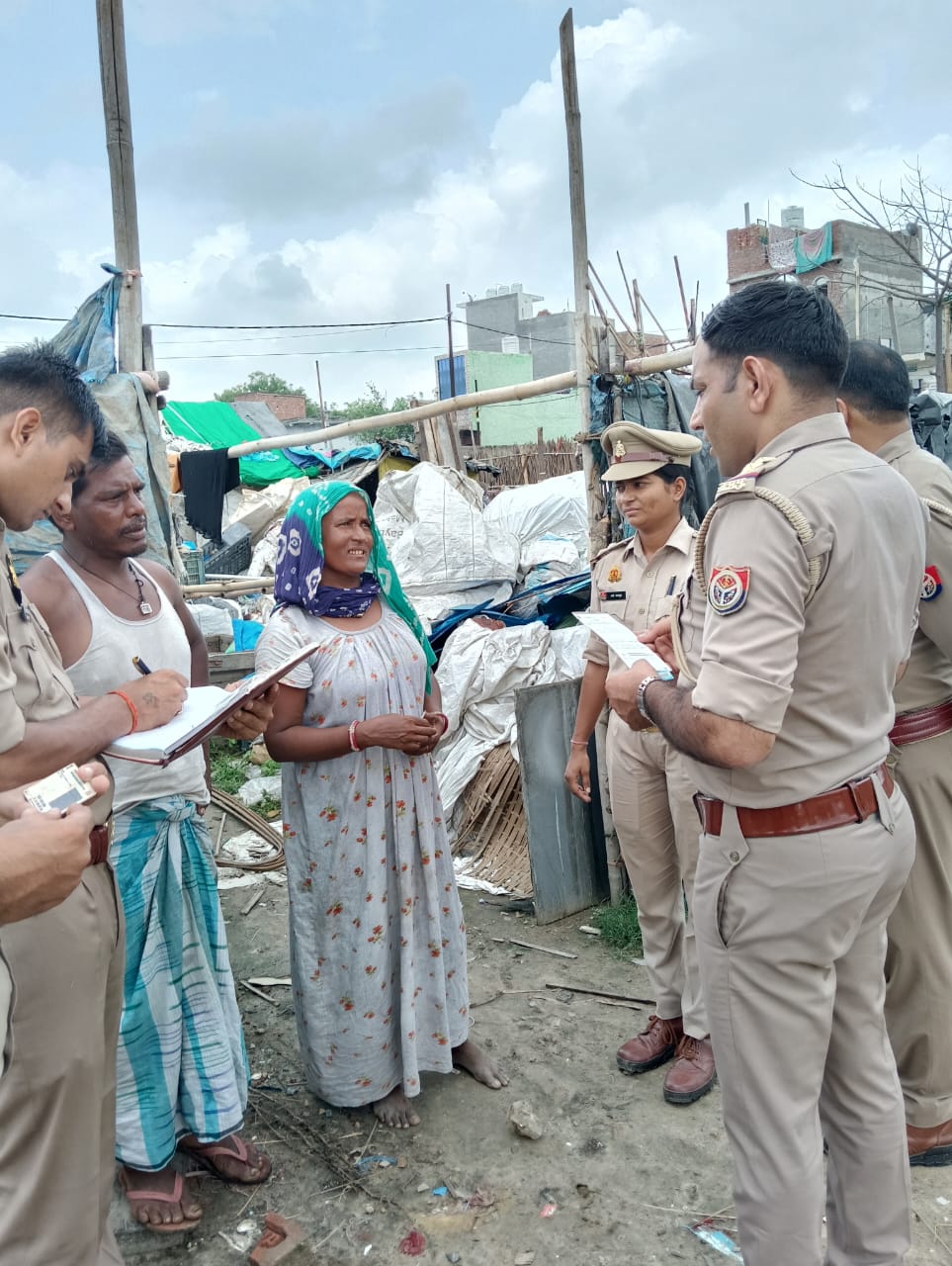 दादरी क्षेत्र में पुलिस द्वारा चलाया गया सत्यापन अभियान