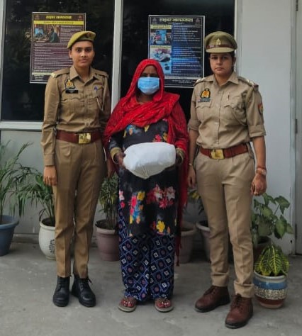 बेचती थी गांजे की पुड़िया, चढ़ी पुलिस के हत्थे, कब्जे से 01 किलो 550 ग्राम अवैध गांजा बरामद