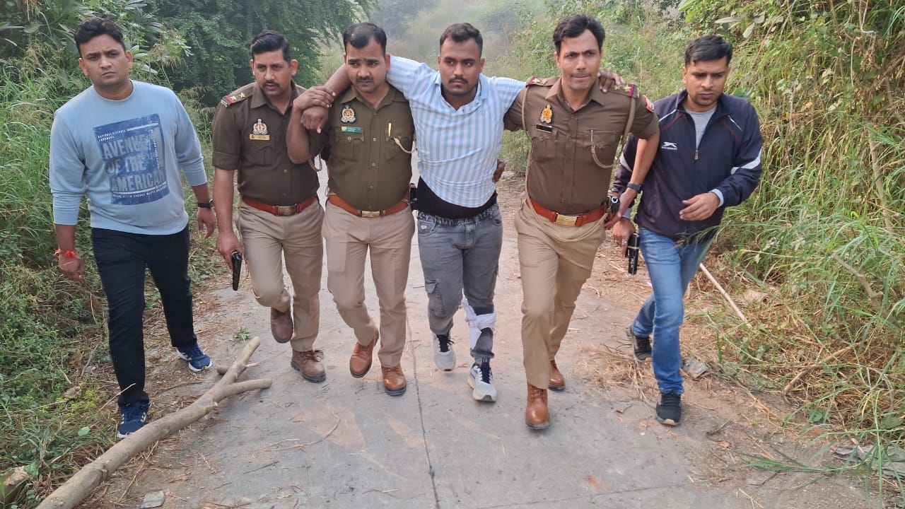 चोरी और लूट की घटनाओं को अंजाम देने वाले बदमाशों से पुलिस की मुठभेड़, एक को लगी गोली