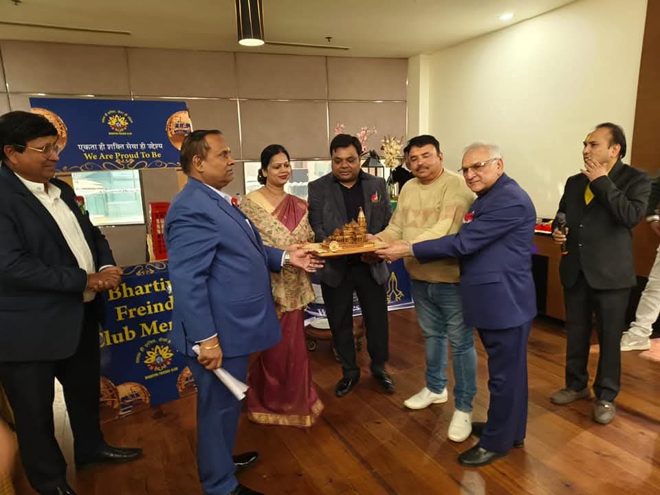 भारतीय फ्रेंड्स क्लब का गठन, समाज सेवा पर हुई चर्चा : गिरीश गुप्ता संरक्षक व ओमप्रकाश अग्रवाल बने अध्यक्ष व गौरव बंसल बने उपाध्यक्ष