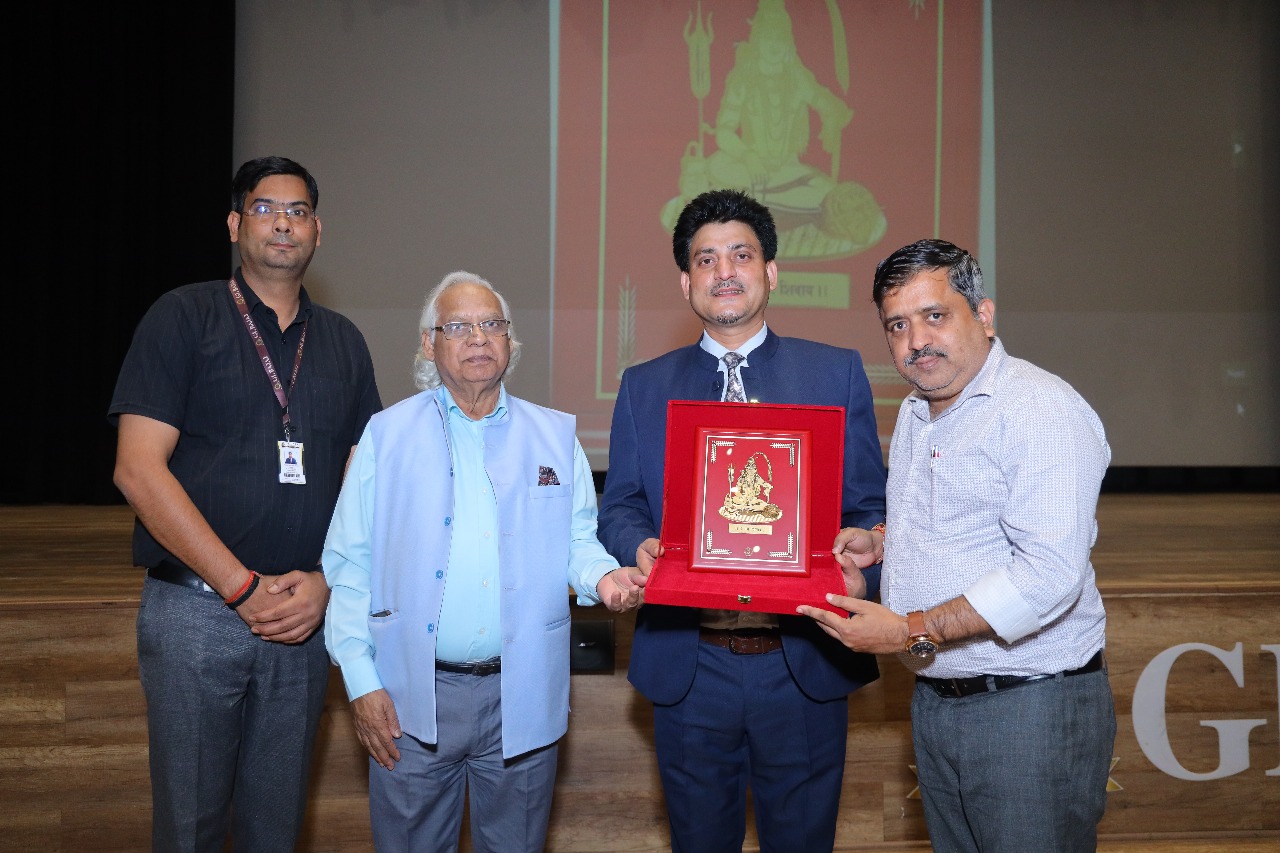 भविष्य के करियर का महत्वपूर्ण आधार है नवाचार: जीएल बजाज में नवाचार एवं उद्यमिता कार्यक्रम का आयोजन