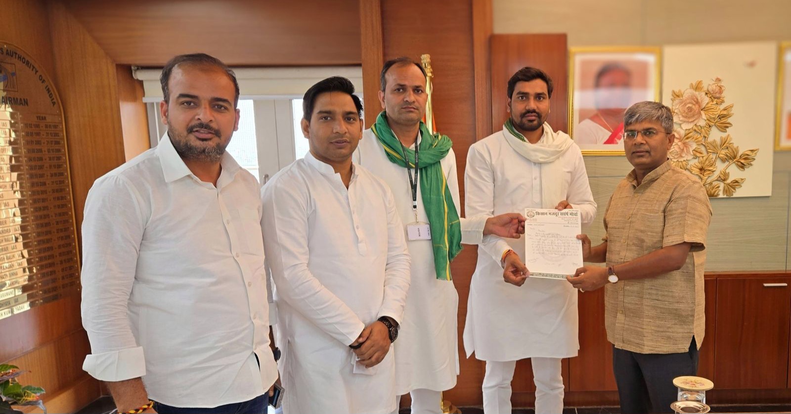 एनएचएआई चेयरमैन से मिला किसान मज़दूर संघर्ष मोर्चा का प्रतिनिधिमंडल, अवैध टोल को हटवाने की मांग