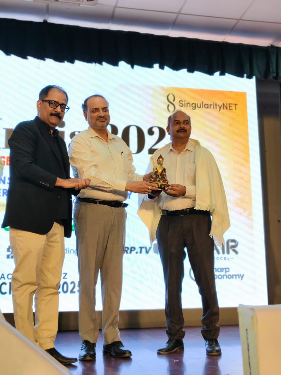 लॉयड इंजीनियरिंग कॉलेज में हैकइंडिया 2025 का शुभारंभ: 84 टीम ले रही हिस्‍सा, 24 घंटे लगातार चलेगा हैकथॉन