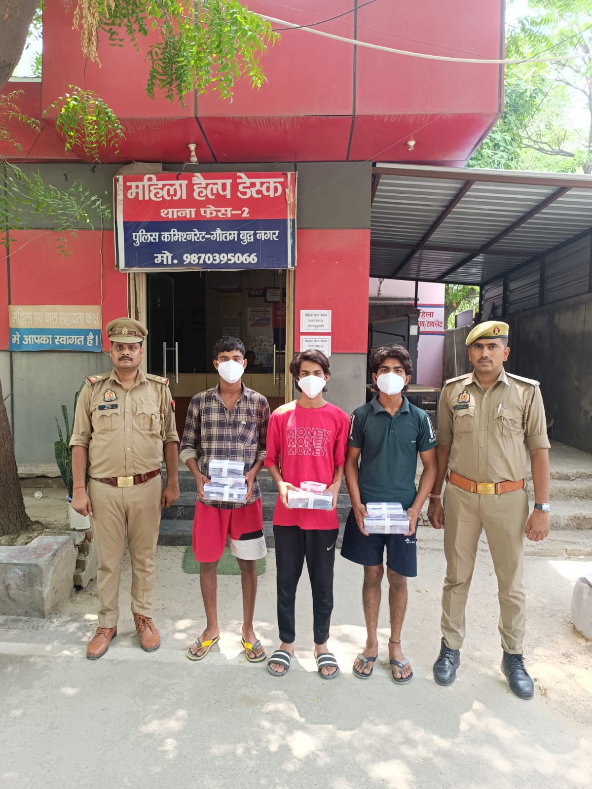 आर्टिफिशियल ज्वैलरी की दुकान में चोरी करने वाले तीन दबोचे, शनिवार रात दिया था चोरी की घटना को अंजाम