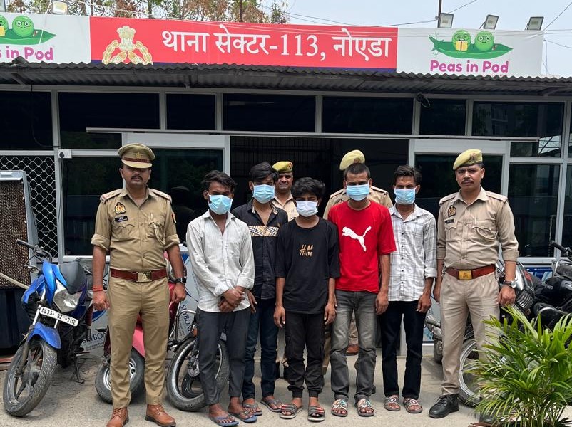 वाहन चोरी करने वाले गिरोह का पर्दाफाश, 21 दो पहिया वाहनों के साथ पांच चढ़े पुलिस के हत्थे