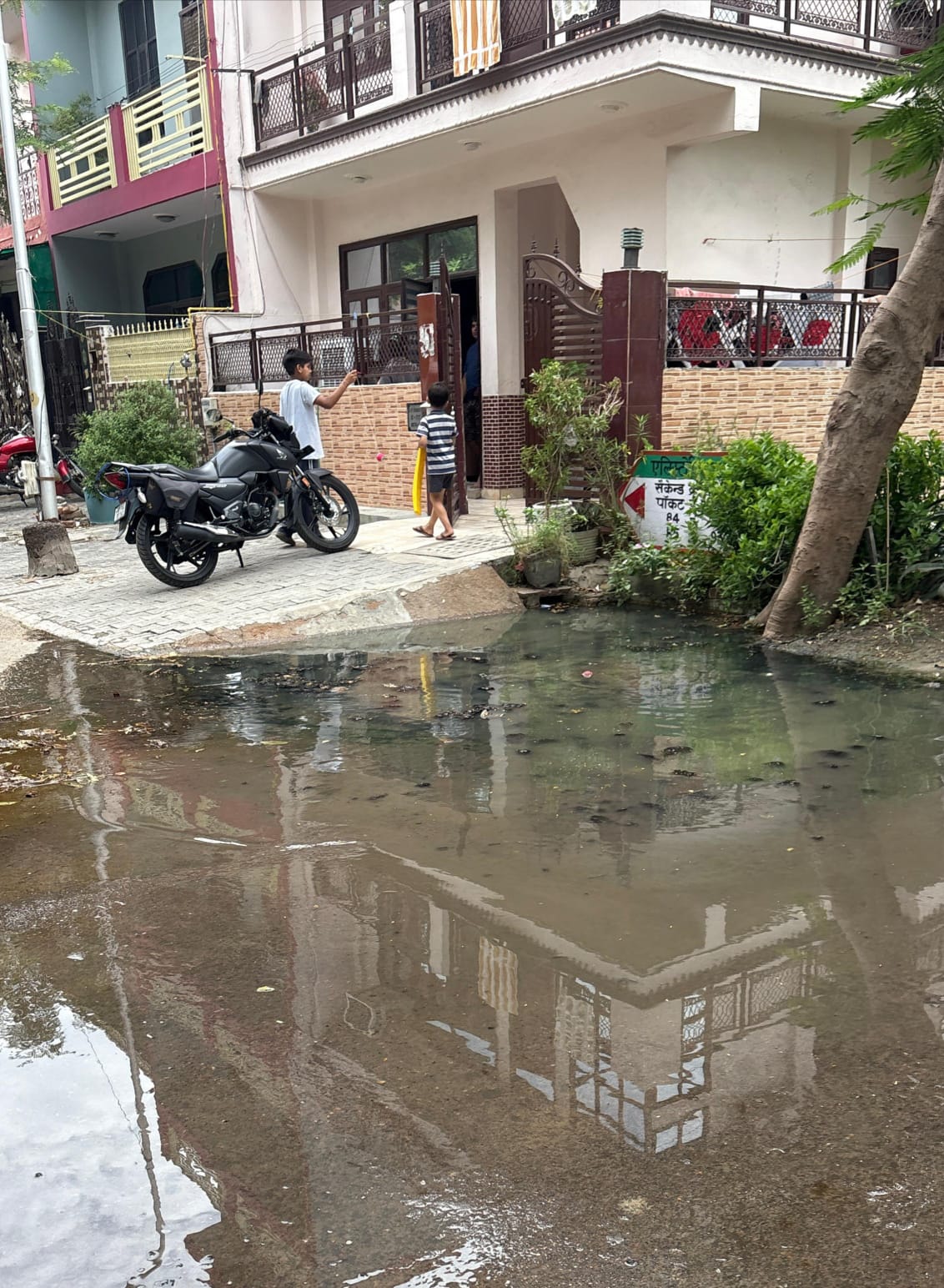 शहर के जागरुक नागरिक दिखा रहे प्राधिकरण को आइना: समस्‍या समाधान ग्रुप से अधिकारियों तक पहुंच रहा जनता का दर्द