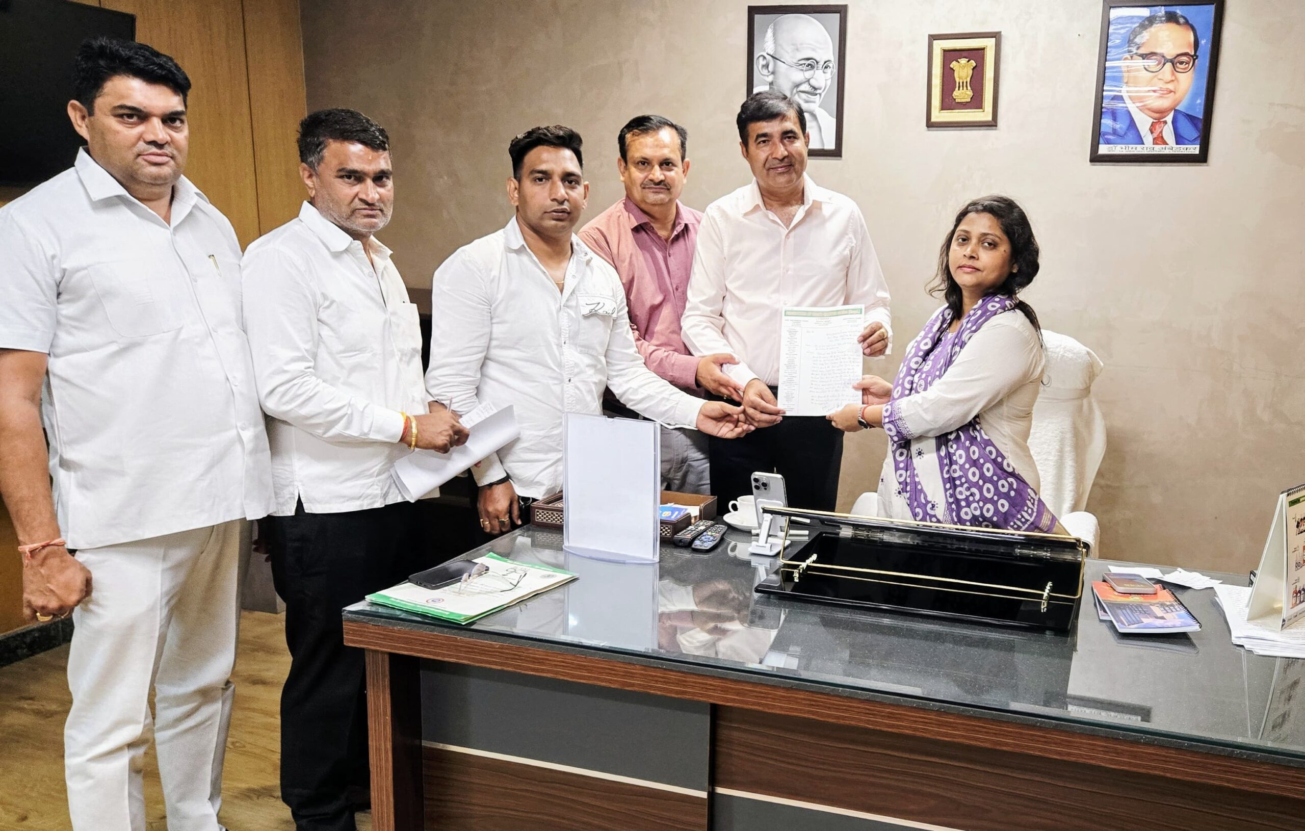 गार्बेज कलेक्शन के विरोध में फेडरेशन ने कसी कमर: आदेश वापस न होने पर धरना प्रदर्शन की चेतावनी