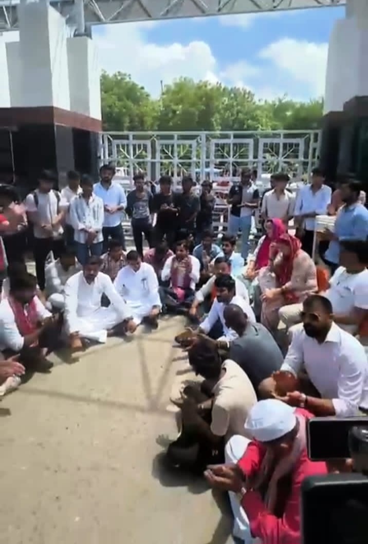 साल खराब करने की धमकी और छात्रा ने कर ली आत्‍महत्‍या:दो से पच्‍चीस हजार रुपए तक छात्रों पर लगाया जाता था फाइन