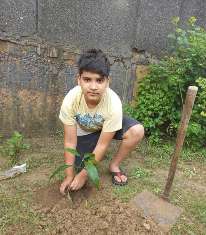 बच्चे निभा सकते हैं पर्यावरण संरक्षण में अहम रोल: मानसून में सभी से एक-एक पौधा लगाने का आग्रह