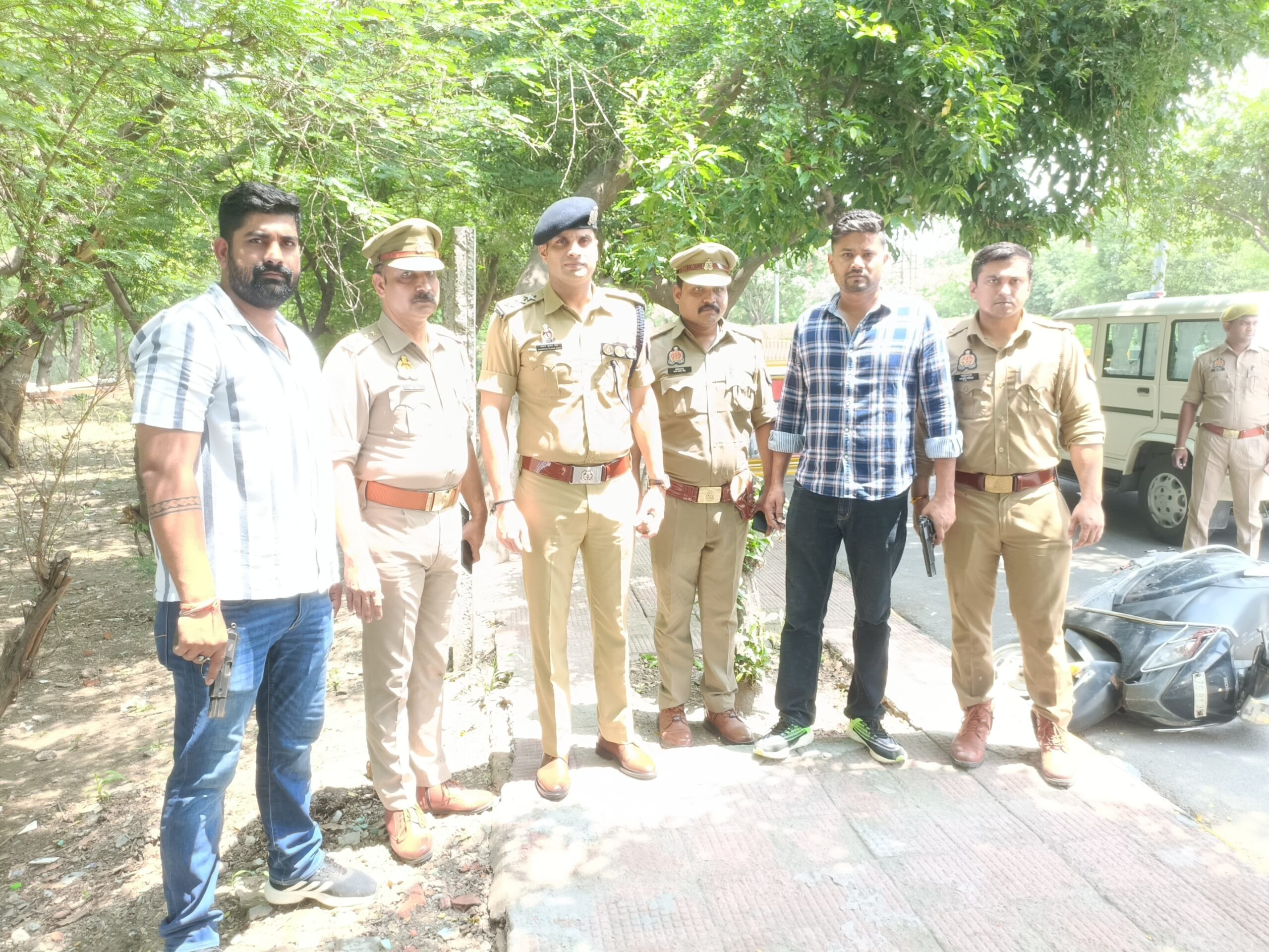 पुलिस और बदमाश के बीच मुठभेड़, चेन स्नैचिंग के आरोपी को लगी गोली