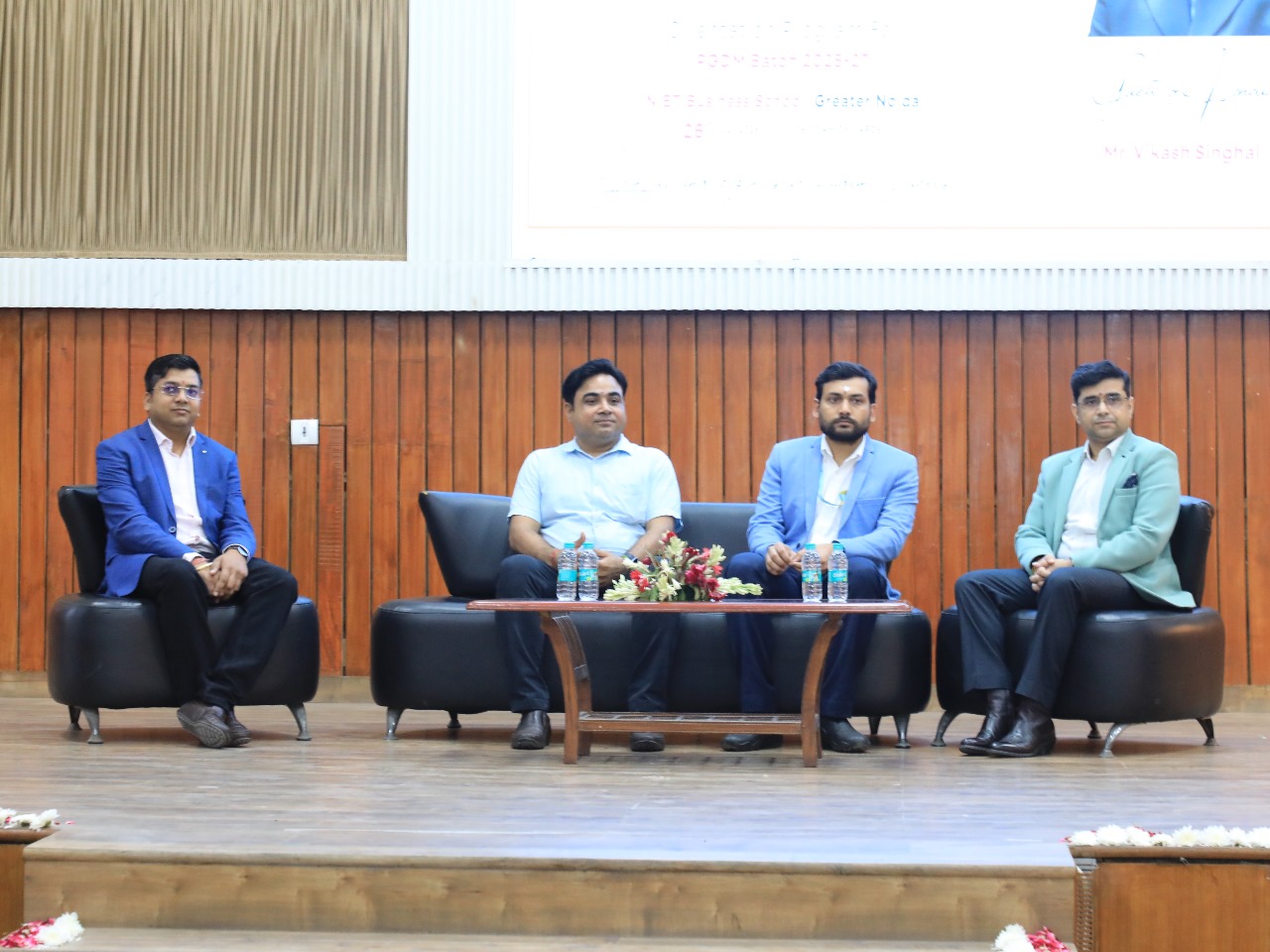 एनआईईटी के ओरिएंटेशन में छात्रों ने विशेषज्ञों से किया संवाद: विशेषज्ञों ने छात्रों को दी व्‍यावसायिक जीवन की जानकारी