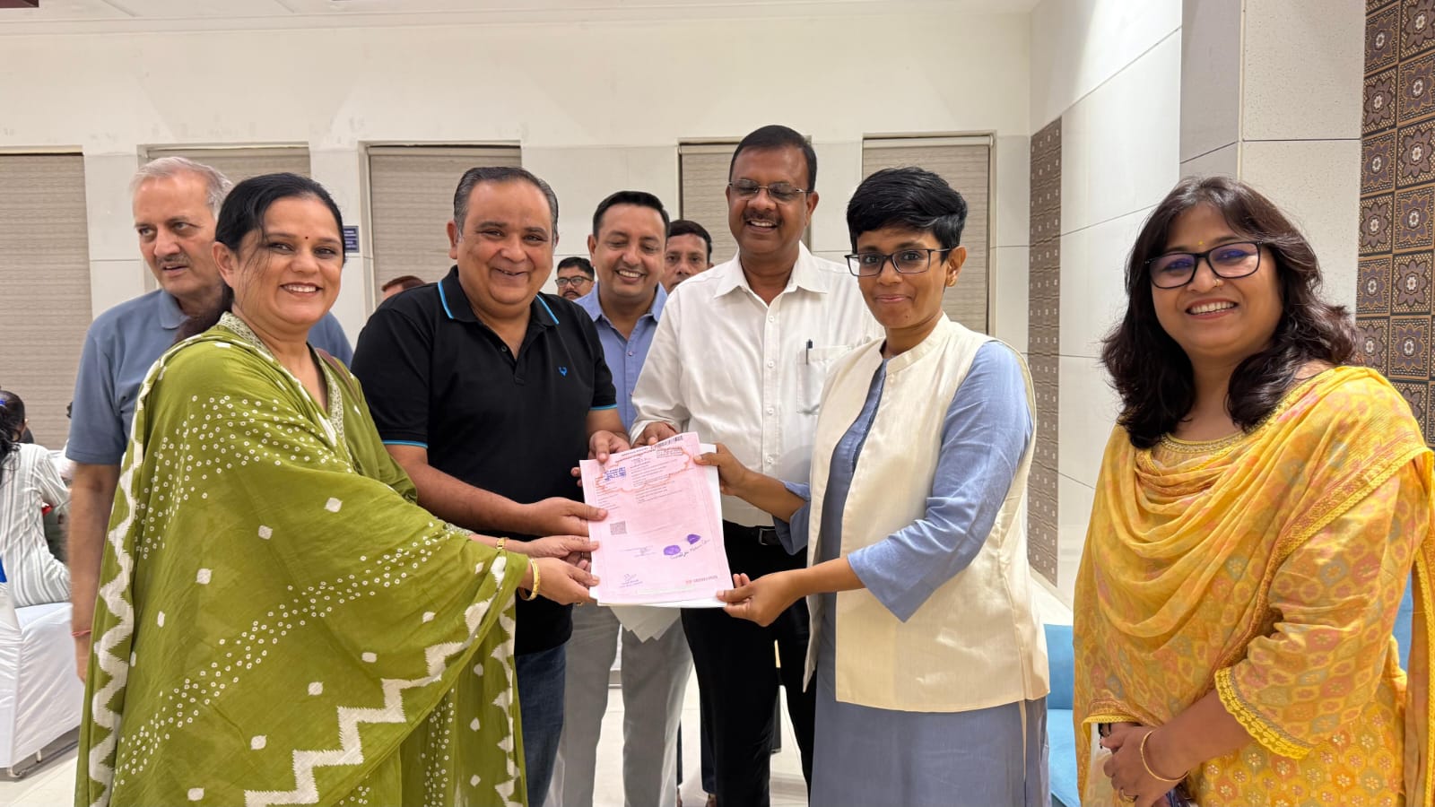 यहां पर वीवीआईपी को भी कई साल तक करना पड़ गया इंतजार: प्राधिकरण के प्रयास से वर्षों बाद हुई 76 फ्लैटों की रजिस्‍ट्री