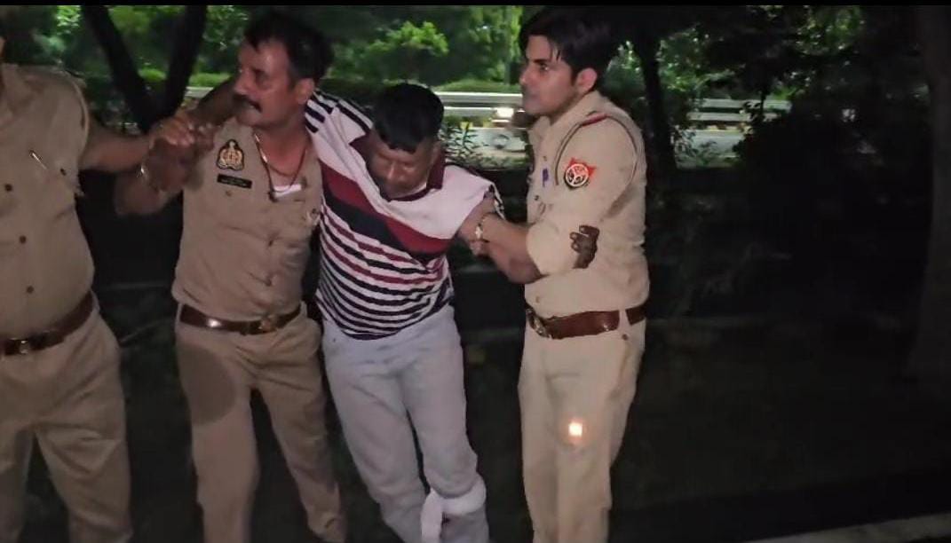 आधा दर्जन बदमाशों से पुलिस की मुठभेड़, 2 को लगी गोली