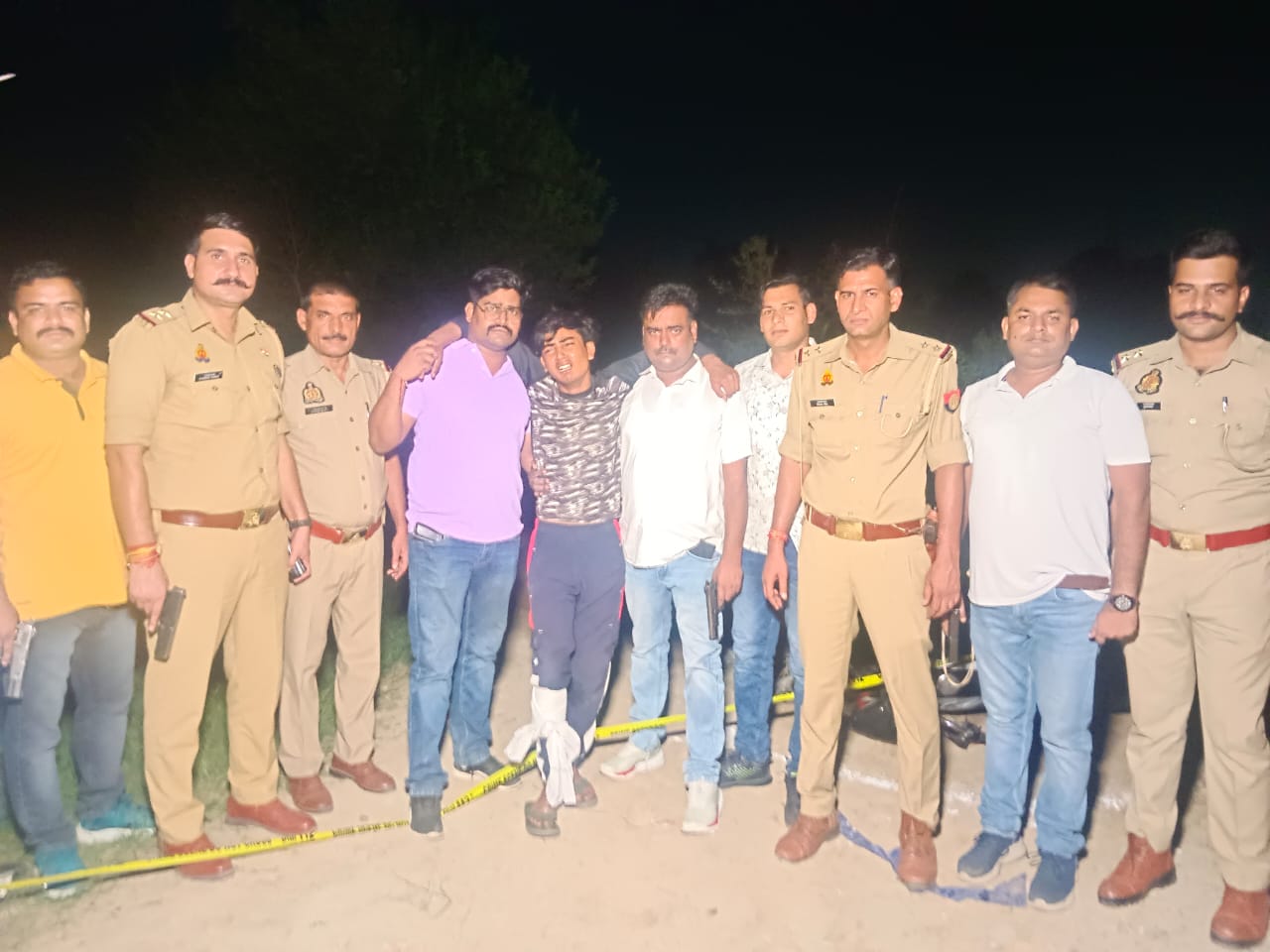 महिला मित्र की हत्या का आरोपी मुठभेड़ में घायल, 24 घंटे में सनसनीखेज हत्याकांड का खुलासा