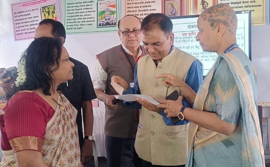 डाक्‍टर विनोद प्रसून पुणे में भाषा विशेषज्ञ के रूप में आमंत्रित: कार्यक्रम में देशभर के भाषा विशेषज्ञों ने लिया हिस्‍सा