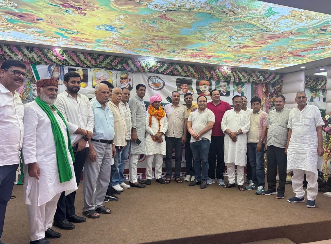 आरबी सिंह को जाट समाज ग्रेटर नोएडा ने दोबारा चुना अध्यक्ष: सराहनीय कार्य को देखते हुए लोगों ने सर्वसम्‍मति से किया चयन