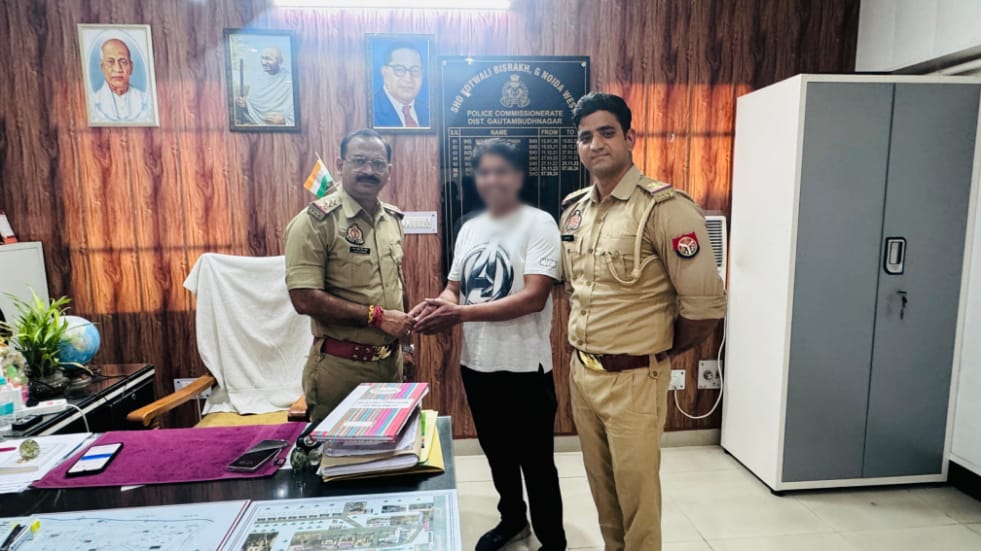 साइबर ठगी का शिकार हुए पीड़ित को पुलिस ने दिलवाए ₹1.85 लाख वापस, पीड़ित को मिली राहत