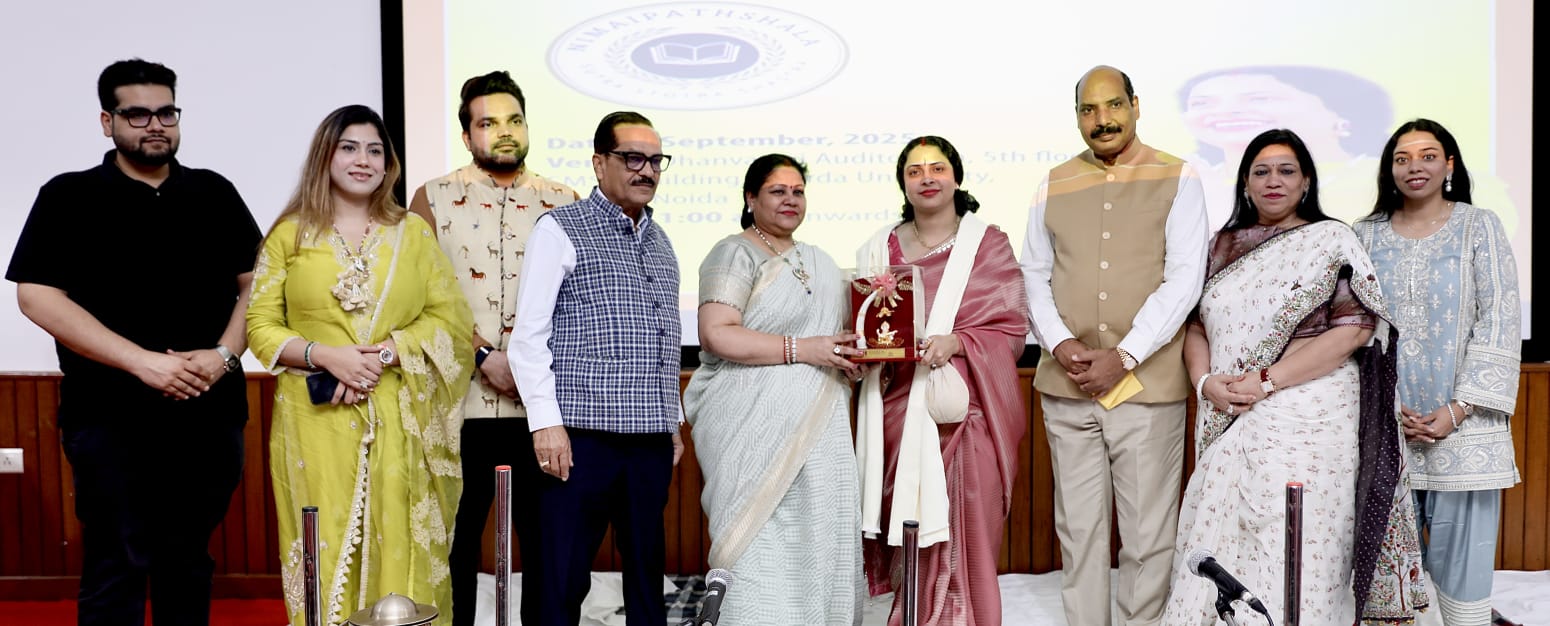 शारदा विश्वविद्यालय में शारदा देवी गुप्ता की छठी पुण्यतिथि पर श्रद्धांजलि कार्यक्रम: रेणुका गोस्वामी ने महिला सशक्तिकरण को बढ़ावा देने पर दिया जोर