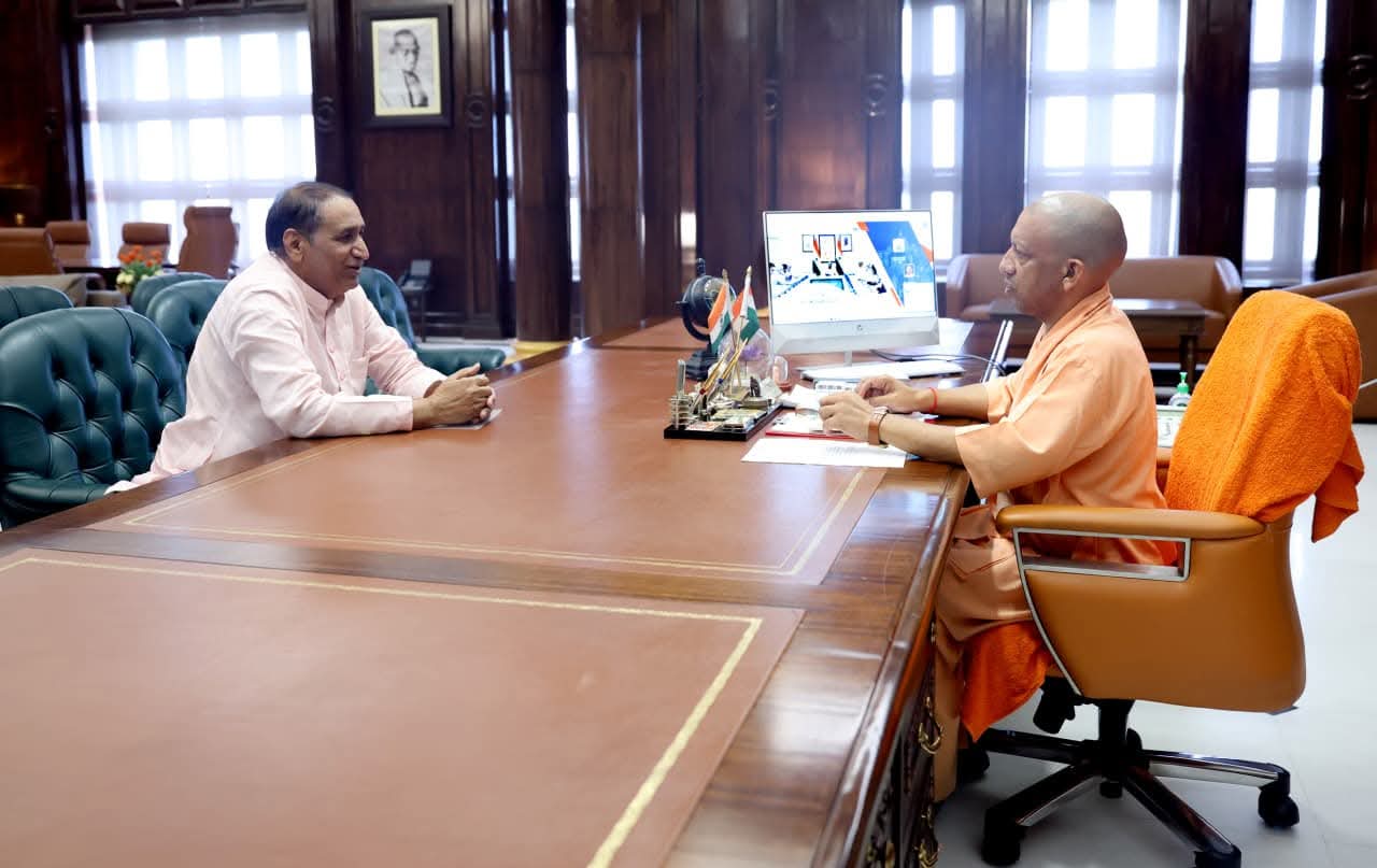 मुख्‍यमंत्री तक पहुंची जमीन अधिग्रहण पॉलिसी में बदलाव की मांग: निजी स्‍कूलों की मनमानी फीस का भी मुख्‍यमंत्री ने लिया संज्ञान