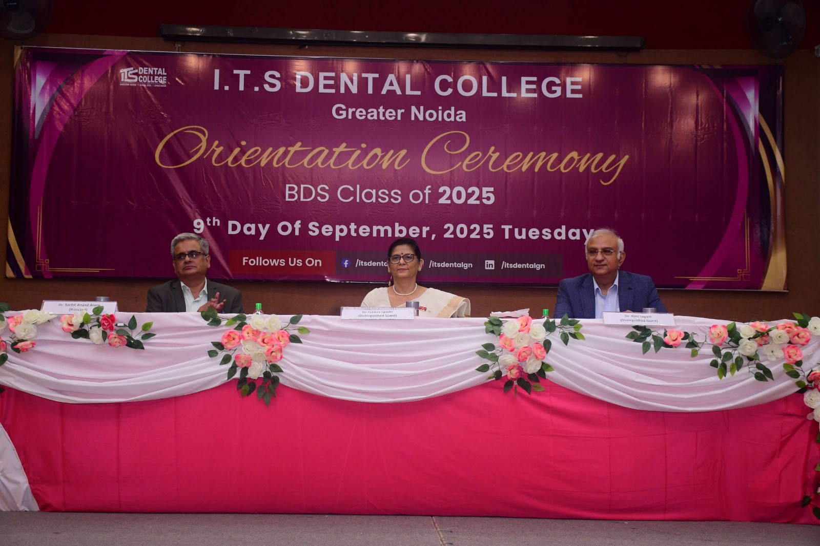 आईटीएस डेंटल कॉलेज में ओरिएंटेशन कार्यक्रम का आयोजन: बीडीएस 2025 बैच के नए छात्रों का हुआ भव्‍य स्‍वागत