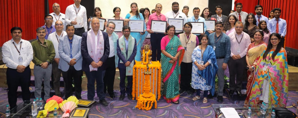 उत्कृष्ट उपलब्धियों पर शिक्षकों को मिला सम्‍मान: जीएल बजाज कॉलेज में हुआ शैक्षणिक आयोजन