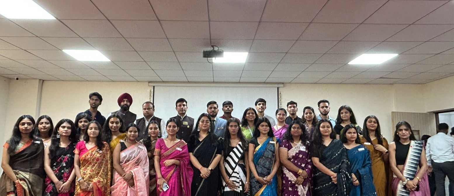 रोटरी क्लब ग्रीन ग्रेटर नोएडा द्वारा स्पॉन्सर्ड रोटरेक्ट क्लब की इंस्टॉलेशन सेरेमनी का आयोजन