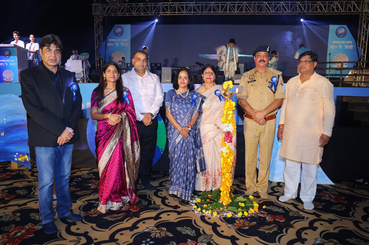 असफलता से घबराने की बजाय सीख लेने की आवश्‍यकता:ग्रेटर नोएडा वर्ल्ड स्कूल में वार्षिकोत्‍सव का आयोजन