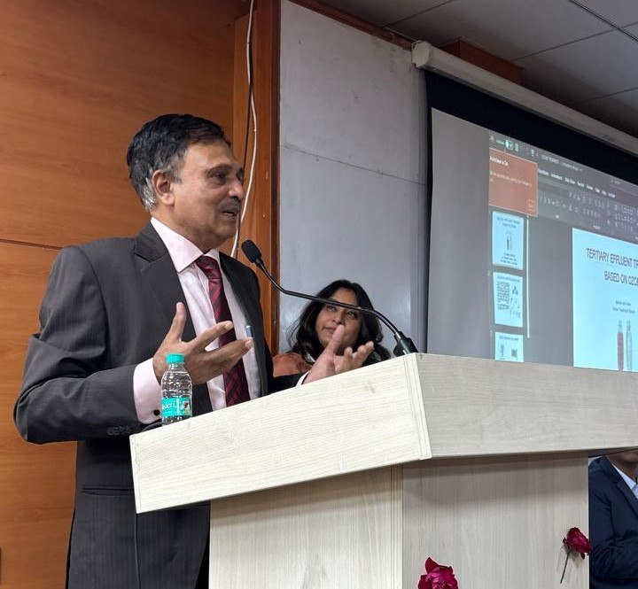 गलगोटियास कॉलेज में जलवायु परिवर्तन की चुनौतियों पर मंथन:दो दिवसीय फैकल्टी डेवलपमेंट प्रोग्राम का हुआ शुभारंभ