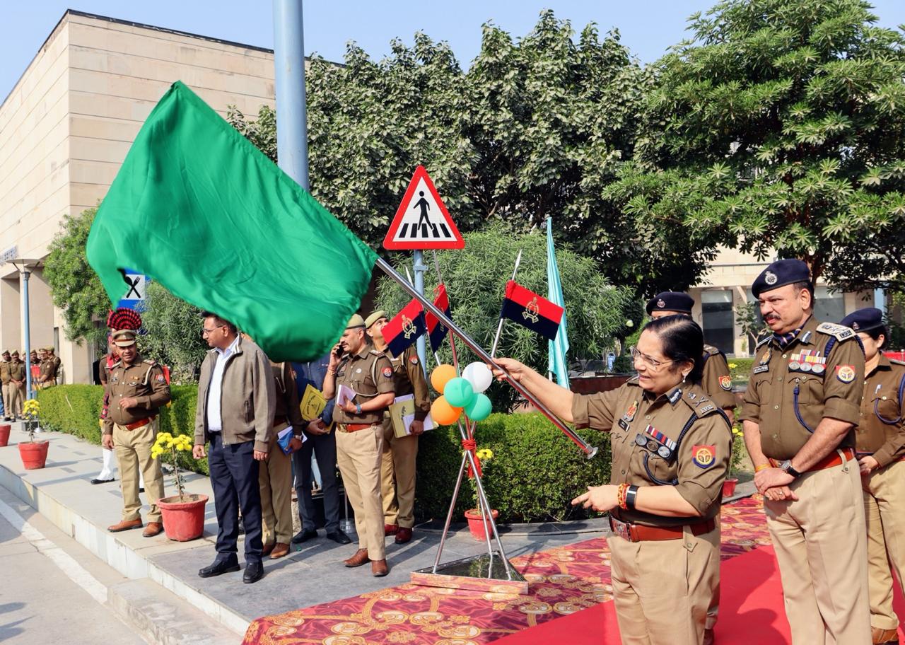 कानून-व्यवस्था को और चुस्त-दुरुस्त करने के लिए गौतमबुद्धनगर कमिश्नरेट को मिली 14 नई PRV
