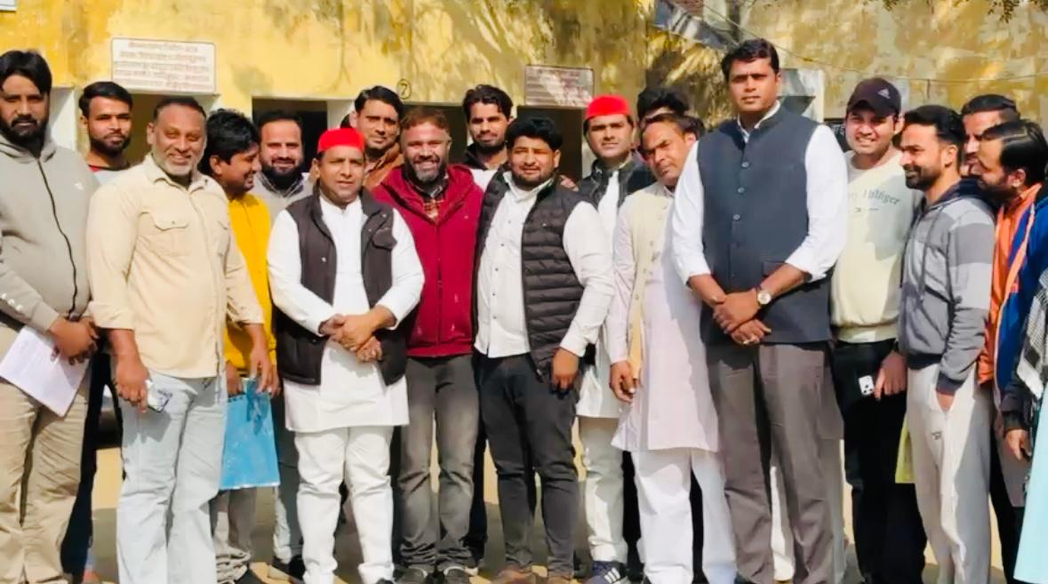 सपा जिलाध्‍यक्ष ने SIR में जीवित मतदाता को मृत बताने का लगाया आरोप:अधिकारियों से की मामले की जांच कराने की मांग