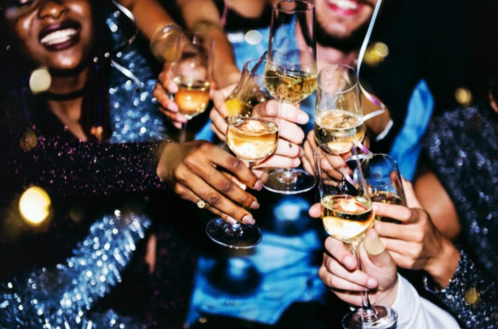 नववर्ष जश्‍न में मदिरा पार्टी पड़ सकती है भारी:आबकारी विभाग ने जारी किए आवश्‍यक दिशा निर्देश