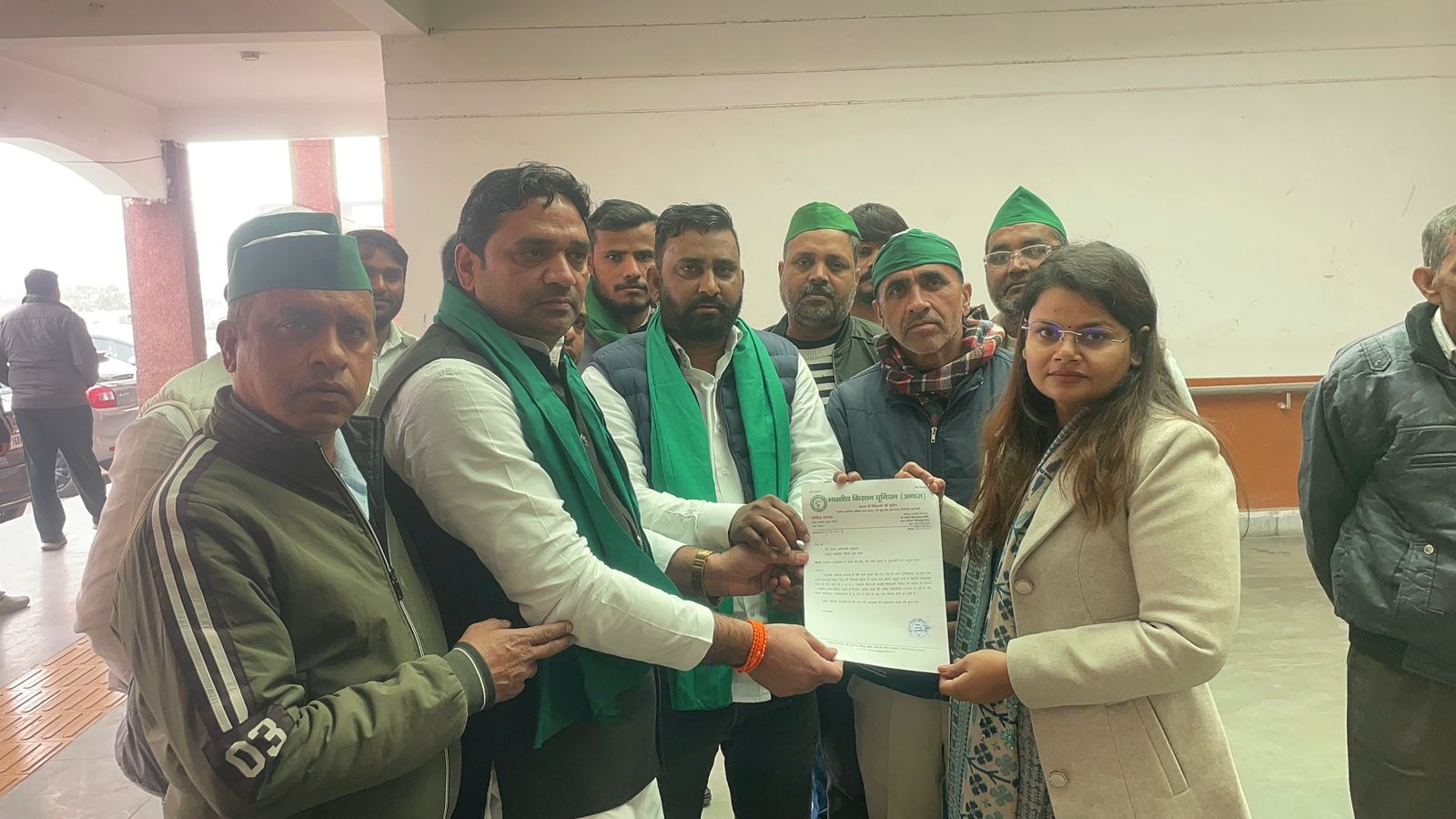 एनएच-91 पर आए दिन लगने वाले जाम से लोग परेशान:भारतीय किसान यूनियन ने तहसील पहुंचकर जताई नाराजगी