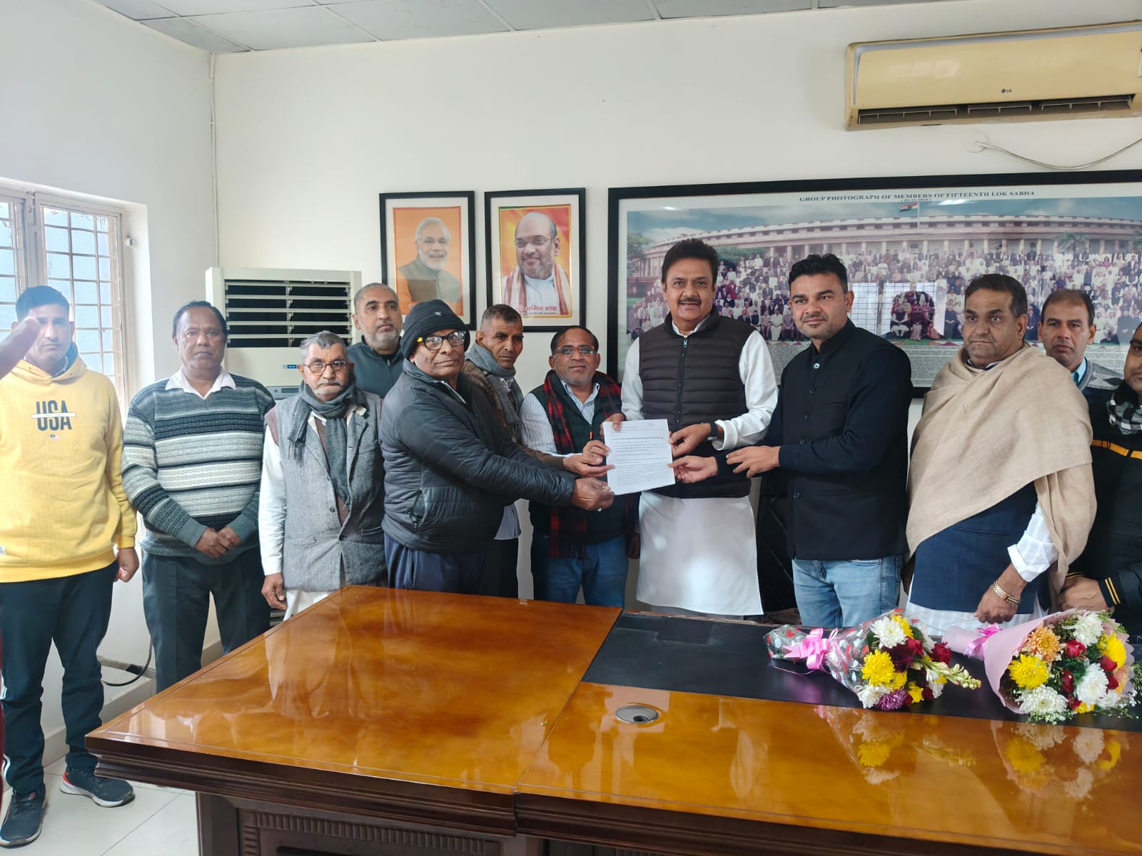 सांसद सुरेंद्र नागर ने वर्षों से परेशान किसानों को दिया बड़ा आश्‍वासन:मुख्‍यमंत्री तक जाएगी 39 गांवों के किसानों की मांग