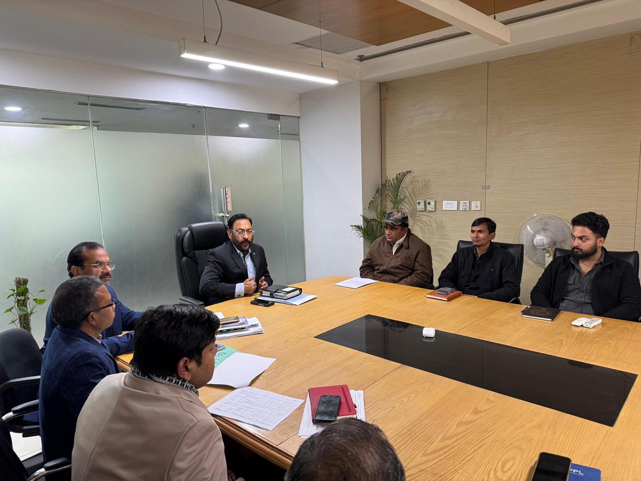 शहर के प्रमुख चौराहों पर जल्‍द नजर आएगा कैलेंडुला पुष्‍प:प्राधिकरण फ्लावर शो की थीम रखी है कैलेंडुला