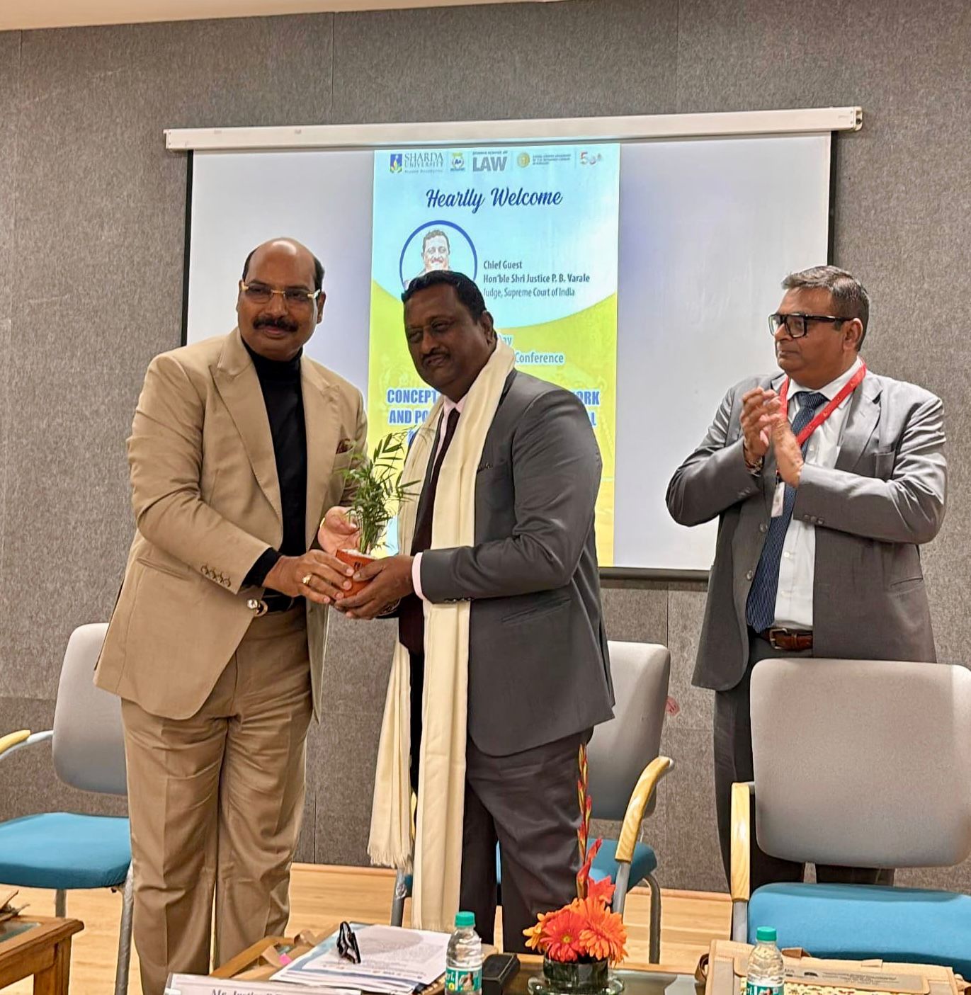 घरेलू जानवरों और वन्य जीवन की सुरक्षा हमारी नैतिक और सामाजिक जिम्मेदारी:शारदा यूनिवर्सिटी में आयोजित हुआ दो दिवसीय अंतरर्राष्‍ट्रीय सम्मेलन