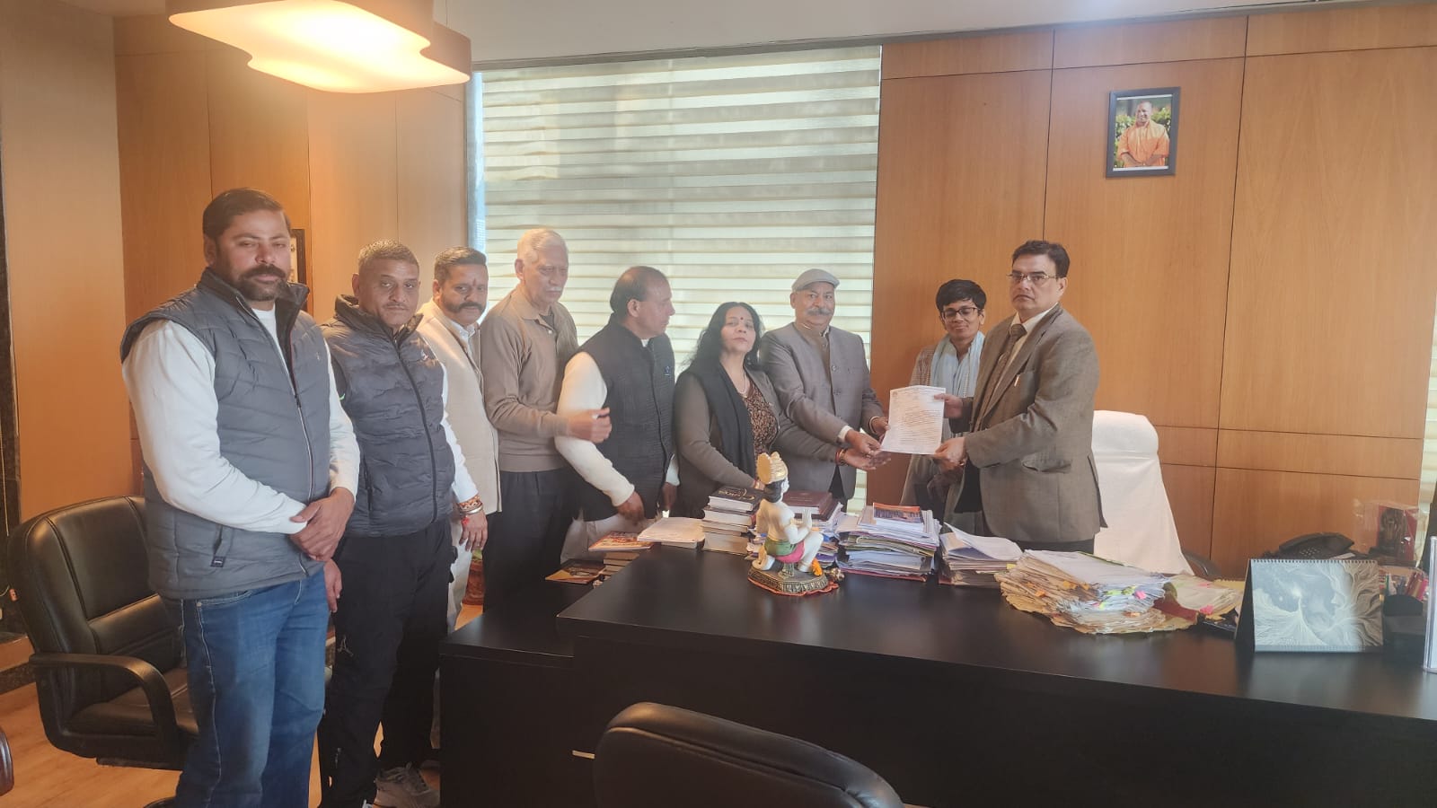 नागरिकों की सुरक्षा के लिए दो हेलीकॉप्टर की मांग:डिस्टिक डेवलपमेंट रेजिडेंट्स वेलफेयर संगठन ने की मांग