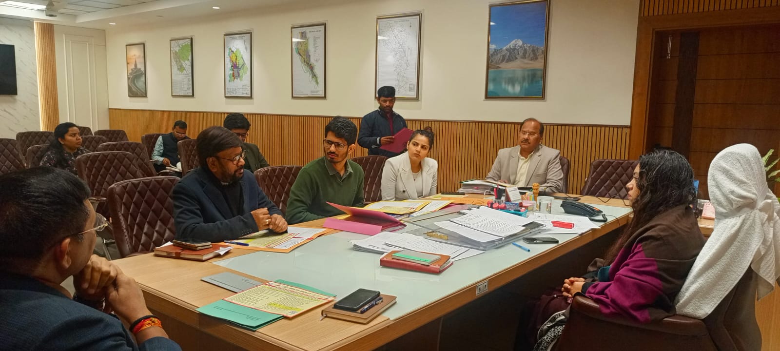 डीएम ने दिया आदेश स्थलीय जांच के बाद ही जारी किए जाएं आय प्रमाण पत्र:RTE के तहत सभी पात्र का स्‍कूलों में एडमीशन कराने का निर्देश