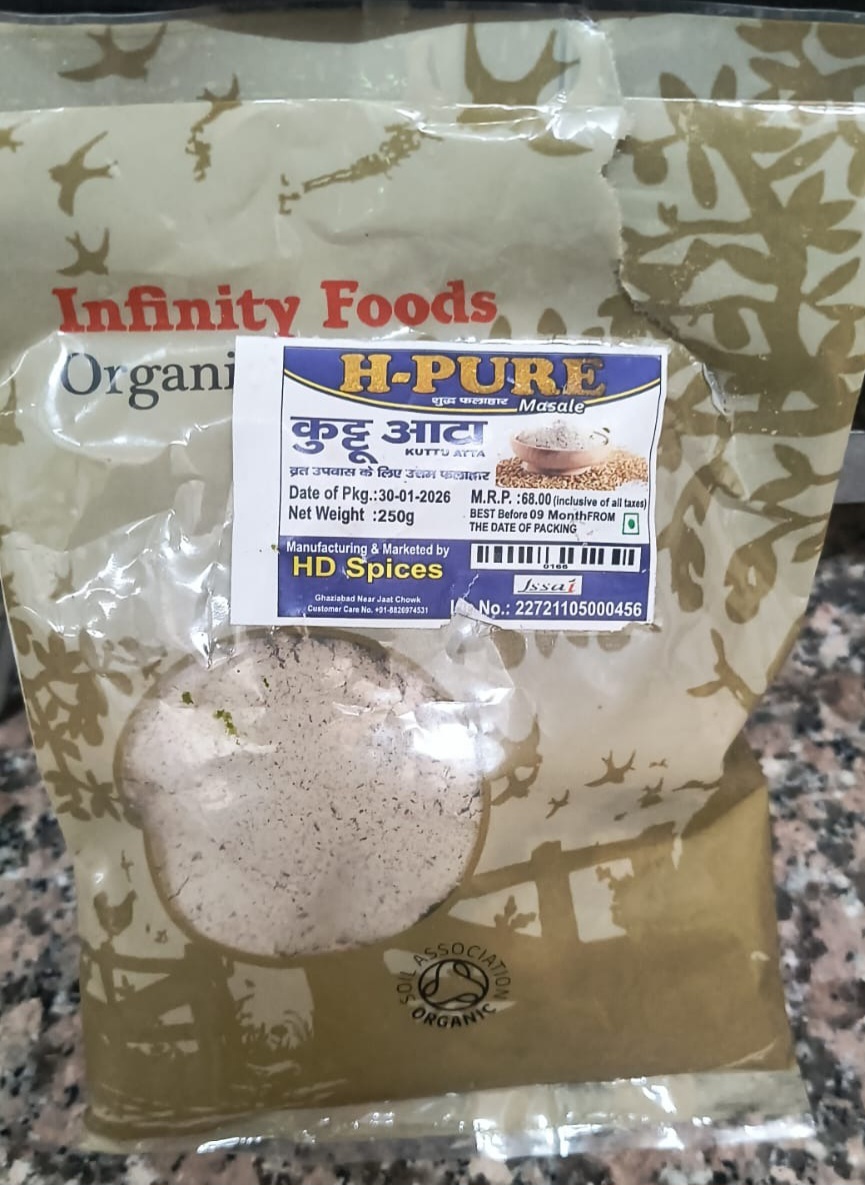 कुट्टू का आटा खाने से 50 से अधिक लोग हुए बीमार:ग्रेनो वेस्‍ट की तीन सोसायटी में देर रात मच गया हडकंप