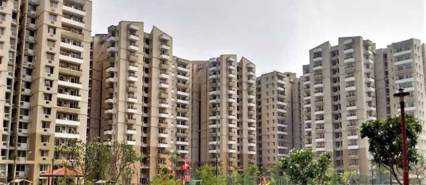 नोटिस के बाद भी 150 से अधिक सोसायटी ने नहीं दिया जवाब:अजनारा के बाद अन्‍य सोसायटियों पर जुर्माना लगाने की तैयारी