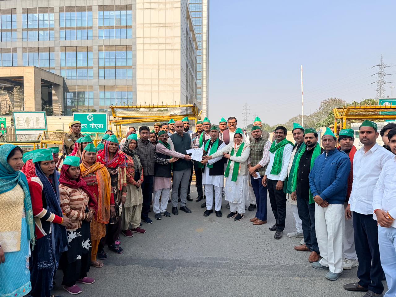 पूरानी आबादियों का निस्तारण प्रधानमंत्री स्वामित्व योजना के तहत करने की मांग:किसान एकता महासंघ ने सौंपा 7 सूत्रीय मांगों का ज्ञापन