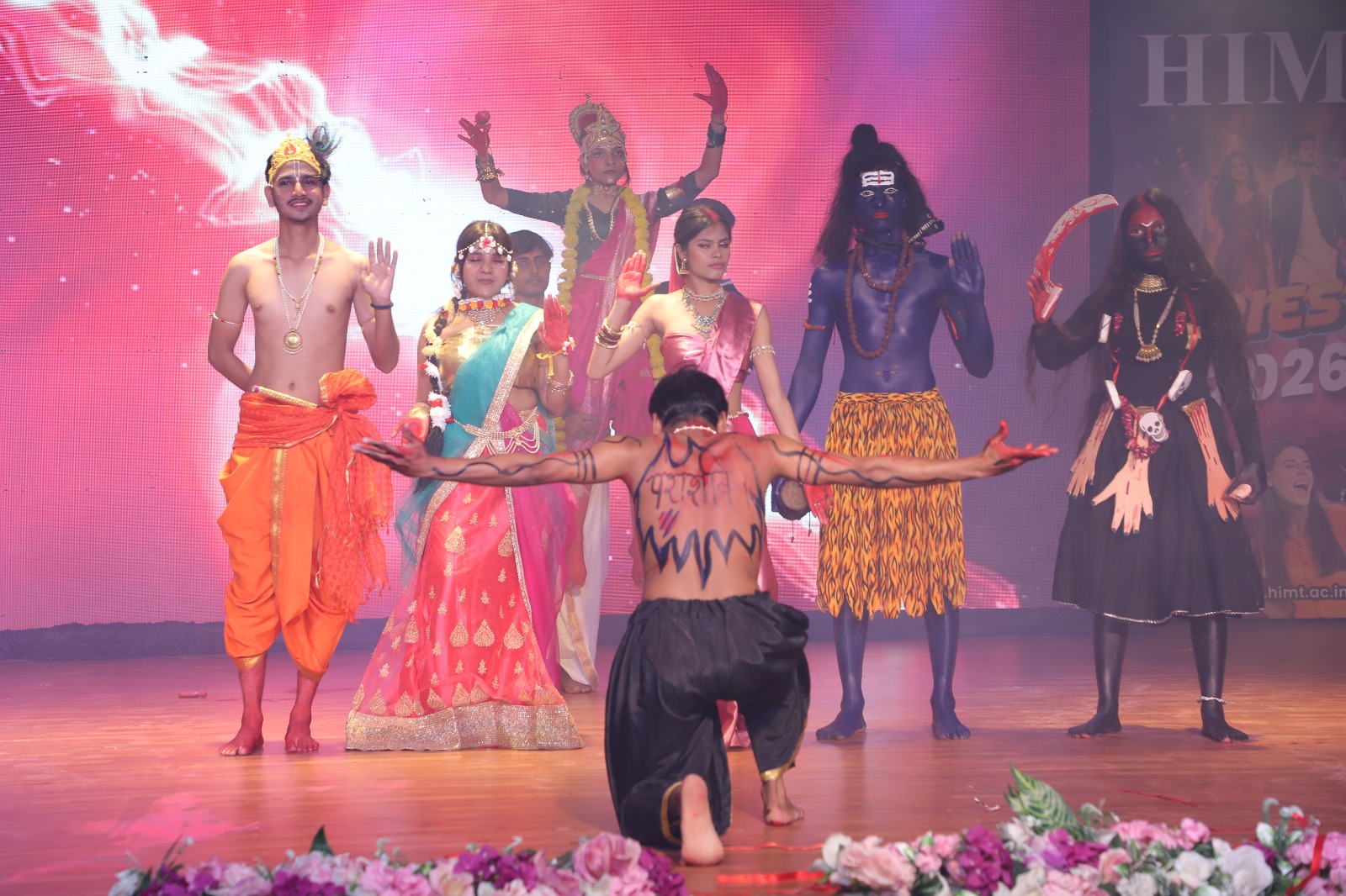 एचआईएमटी कॉलेज में वार्षिक उत्‍सव स्प्रीएस्टा-2026 का आयोजन:फैशन शो, नृत्‍य सहित अन्‍य सांस्‍कृतिक कार्यक्रम का हुआ आयोजन