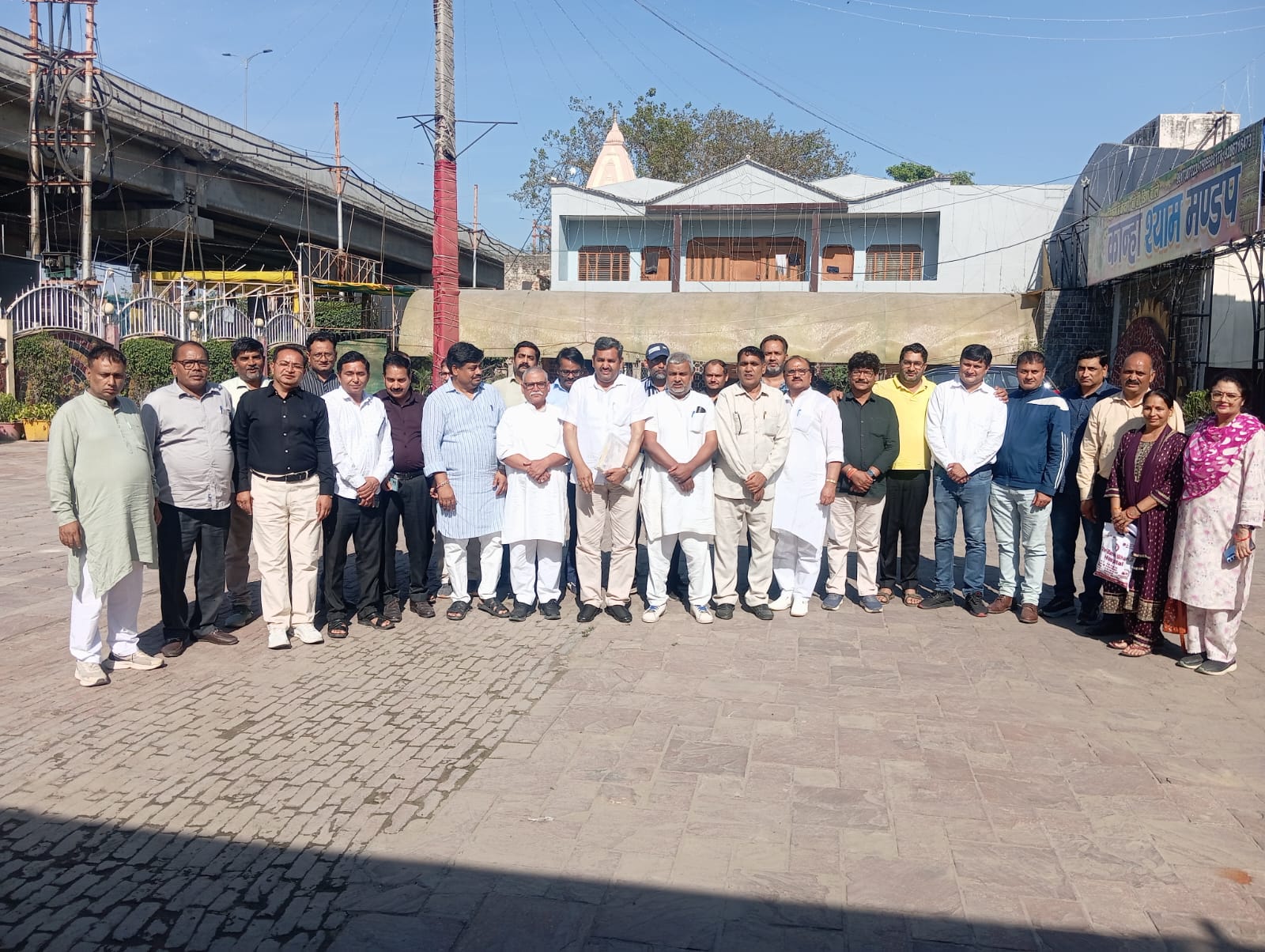 व्‍यापक विरोध दर्ज कराने के लिए शिक्षक हुए एकजुट:टीचर्स फेडरेशन ऑफ इंडिया के बैनर तले हुई मेरठ मंडल की बैठक