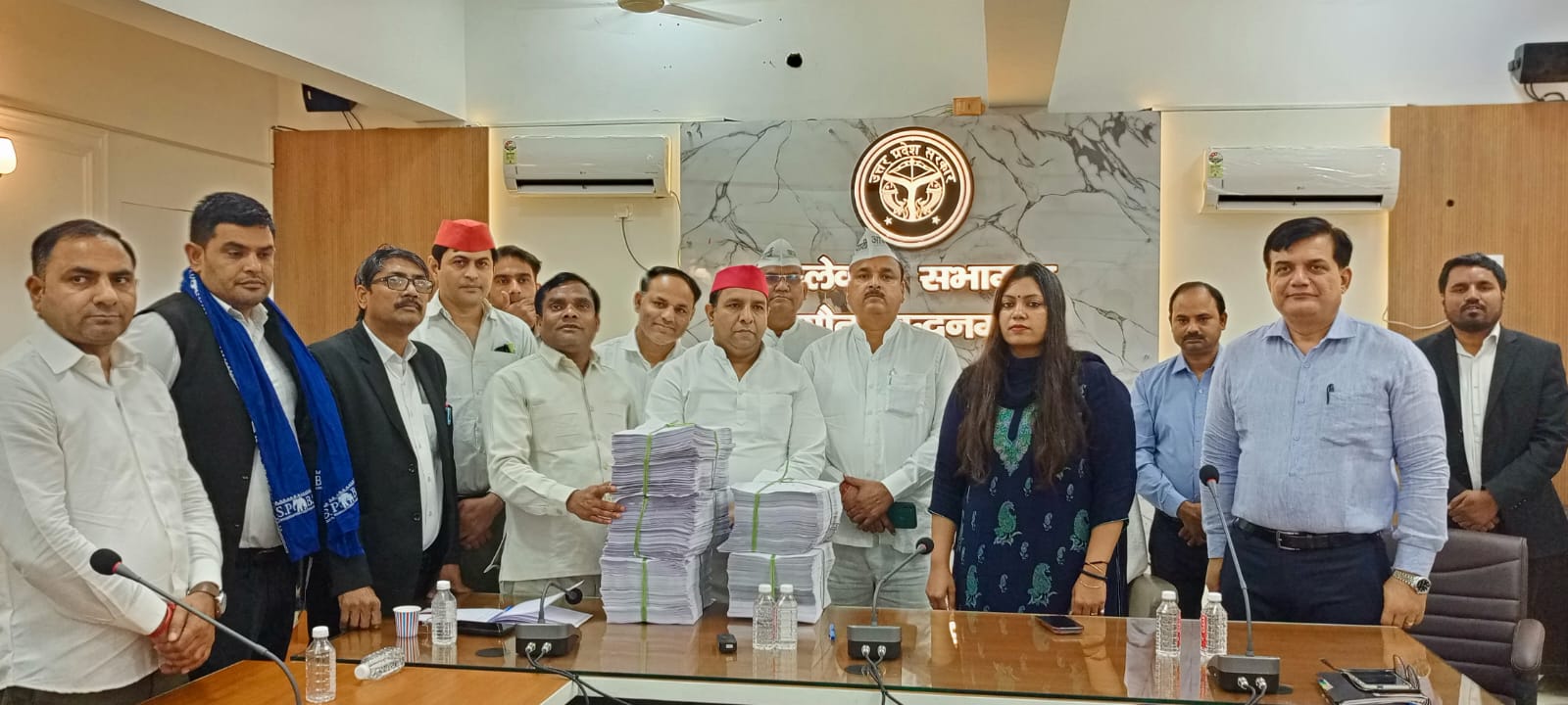 नई मतदाता सूची में जिले में 15,05,082 मतदाता पंजीकृत:डीएम ने राजनीतिक दलों को उपलब्‍ध कराई अंतिम मतदाता सूची