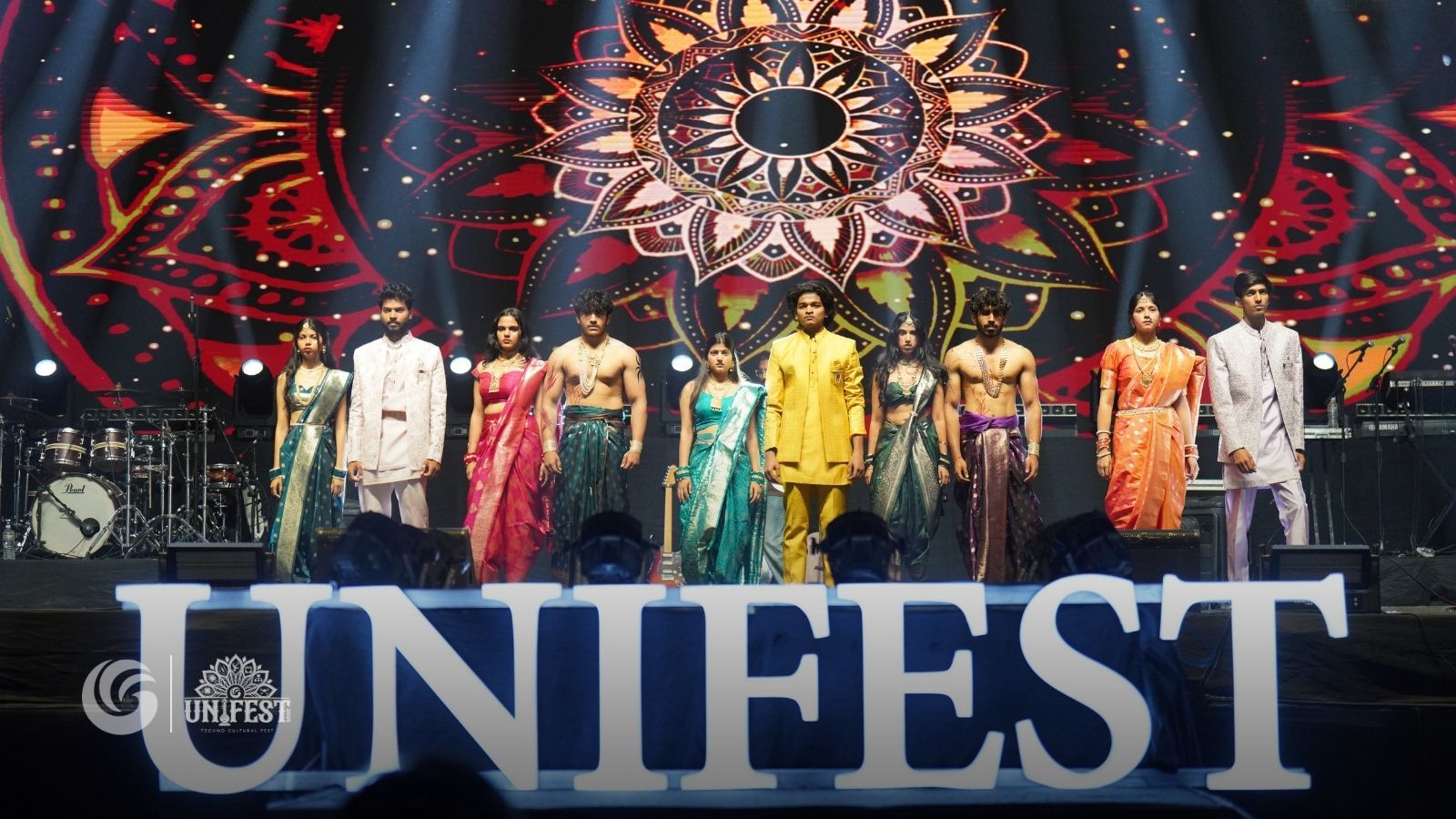 गलगोटिया विश्वविद्यालय के यूनिफेस्ट में शामिल हुए 30 हजार छात्र:यूनिफेस्ट में अली मर्चेंट और दर्शन रावल ने बांधा समां