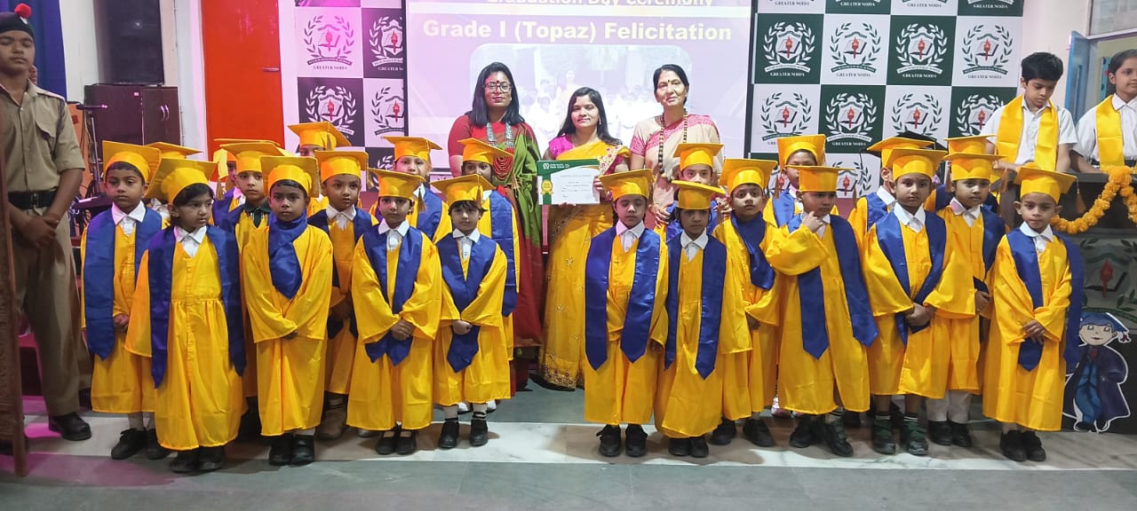 दिल्ली वर्ल्ड पब्लिक स्कूल में मनाया गया ग्रेजुएशन डे:सांस्कृतिक प्रस्तुतियों से छात्रों ने किया प्रतिभा का प्रदर्शन