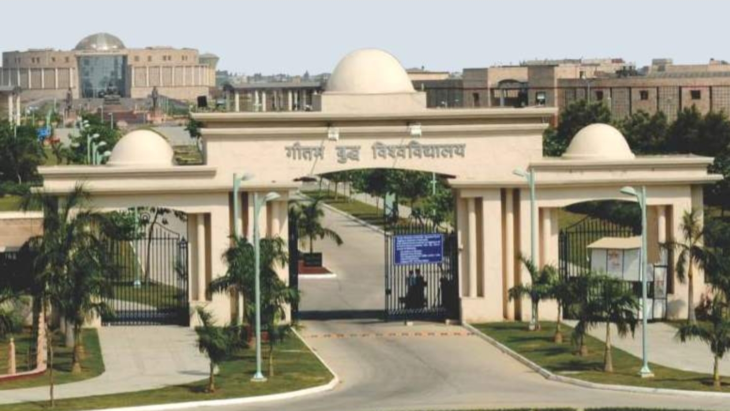 गौतम बुद्ध विश्वविद्यालय में 5 करोड़ का फर्जीवाड़ा:तत्‍कालीन रजिस्‍ट्रार सहित 12 कर्मचारियों के खिलाफ मुकदमा दर्ज