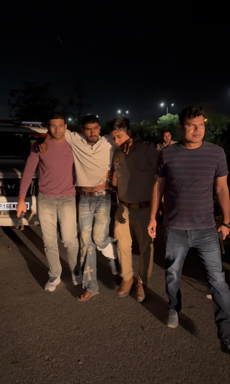 पुलिस मुठभेड़ में गोली लगने से कायदे आजम घायल:खेत पर काम करने के दौरान विवाद के बाद किसान को मारी थी गोली