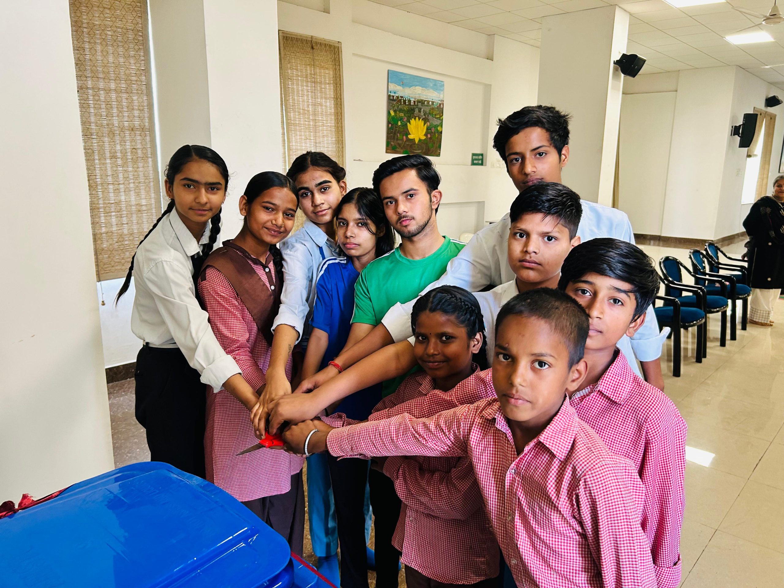 स्वच्छ, स्वस्थ एवं महिला शसक्तीकरण अभिवादन का शुभारंभ:पृथ्वी दिवस पर स्वच्छ एवं स्वस्थ ग्राम अभियान का उद्घाटन