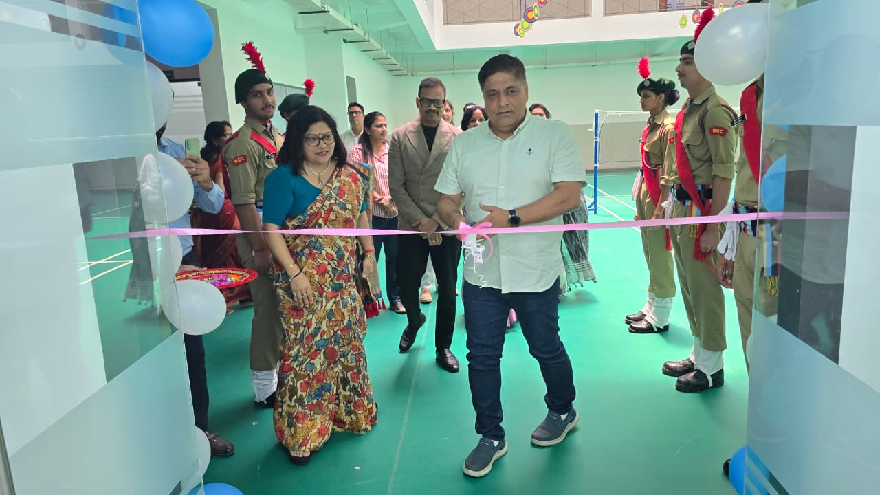 स्पर्श इंटरनेशनल स्कूल में शूटिंग चैंपियनशिप:प्रतियोगिता में स्‍कूल के विभिन्‍न वर्ग के छात्रों ने लिया हिस्‍सा